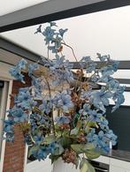 Kunstbloemen met vaas, Ophalen