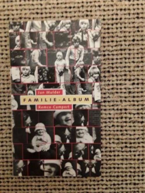 Familie album - Jan Mulder / Remco Campert, Boeken, Boekenweekgeschenken, Zo goed als nieuw, Ophalen of Verzenden