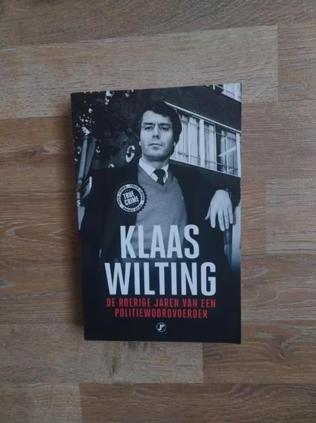 De roerige jaren van een politiewoordvoerder door K. Wilting, Boeken, Biografieën, Zo goed als nieuw, Ophalen of Verzenden