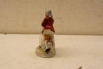 Foreign porseleinen beeldje 39560, Verzamelen, Beelden en Beeldjes, Ophalen of Verzenden, Gebruikt