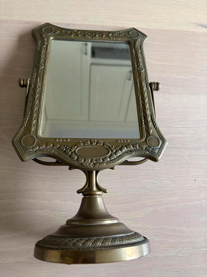 Antieke Draaibare Make-up Spiegel Messing 17x 25 cm., Antiek en Kunst, Antiek | Spiegels, Minder dan 50 cm, Minder dan 100 cm