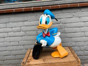 Donald Duck Beeld met Koffer Disney beschikbaar voor biedingen