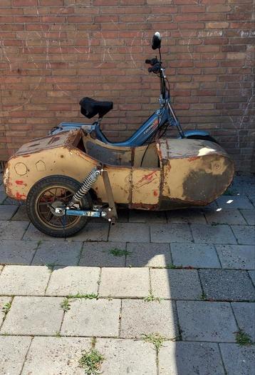 ️Tomos a35 de luxe met zijspan afbouw project lees de advert beschikbaar voor biedingen