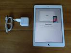 iPad Air, A1474, incl. 10W USB adapter en lightning kabel, Computers en Software, Apple iPads, 10 inch, Gebruikt, Wit, Apple iPad Air