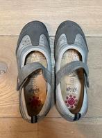 Zomer schoen, zo goed als nieuw, maat 39 kleur: zilver-grijs, Ophalen of Verzenden, Zo goed als nieuw, Grijs, Sneakers of Gympen