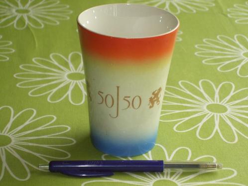 Vintage beker Juliana 50 J 50, Verzamelen, Koninklijk Huis en Royalty, Gebruikt, Overige typen, Nederland, Ophalen of Verzenden