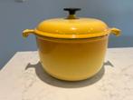 Le Creuset La Mama Ombre Jeune 20cm, Kookpan of Snelkookpan, Gietijzer, Ophalen of Verzenden, Zo goed als nieuw