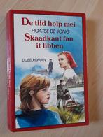DE TIID HOLP MEI / SKAADKANT FAN IT LIBBEN Hoatse de Jong, Boeken, Romans, Ophalen of Verzenden, Gelezen