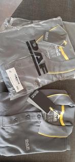 DAF Polo Grijs met Gele Bies - Nieuw in Verpakking, Kleding | Heren, DAF, Nieuw, Overige maten, Ophalen of Verzenden