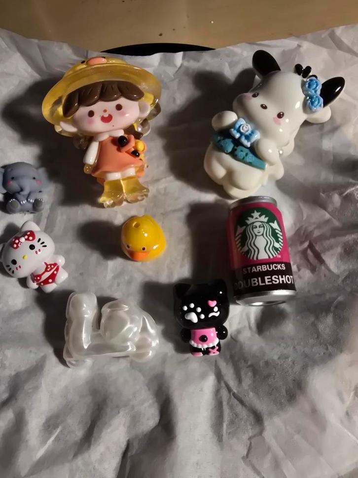 Leuke Miniatuur Figuurtjes Set, Hobby en Vrije tijd, Knutselen, Zo goed als nieuw, Knutselwerk, Ophalen of Verzenden