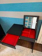 Zeer goed uitziende kap tafel, Huis en Inrichting, Tafels | Kaptafels, Ophalen, Overige materialen, Minder dan 50 cm, Zo goed als nieuw