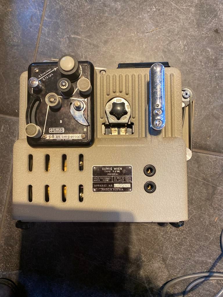 Oude Eumig P8 Filmcamera - Ruimt Op!, Audio, Tv en Foto, Diaprojectors, Gebruikt, Ophalen