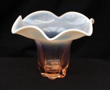 Vaasje Art Nouveau - Duncan & Miller. beschikbaar voor biedingen