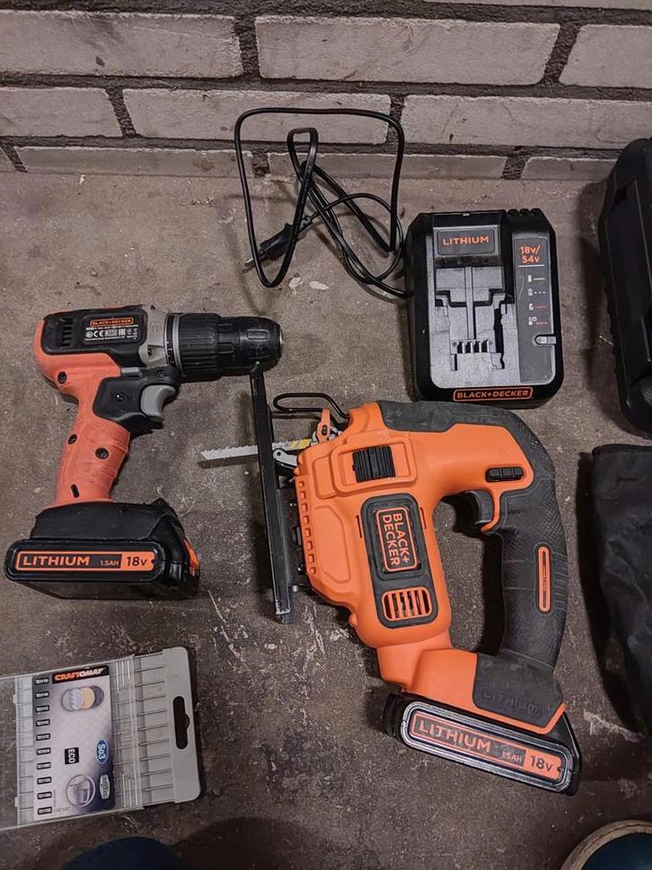 Black&Decker Boor- en Decoupeerzaag Set accu!, Doe-het-zelf en Verbouw, Gereedschap | Boormachines, Gebruikt, Boor- en Schroefmachine