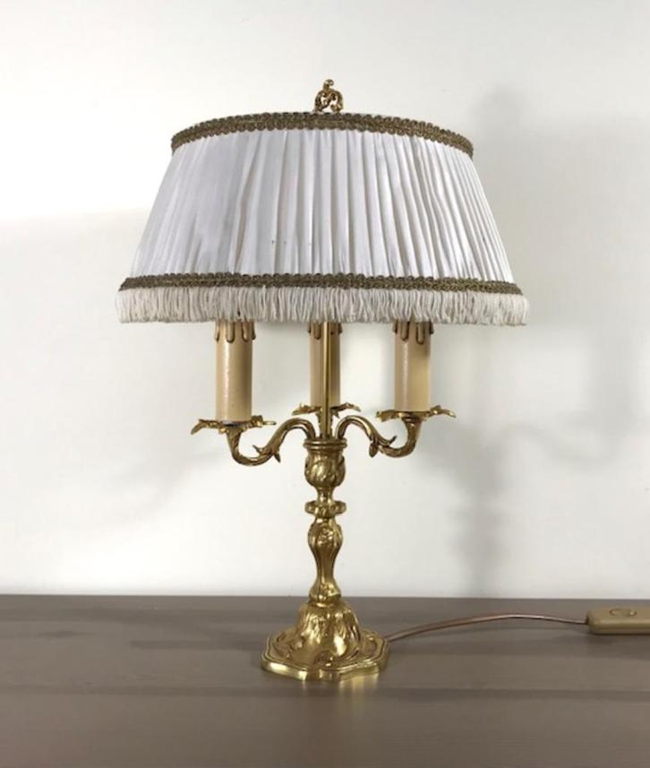 Klassieke Franse bronzen bouillotte lamp met 3 lichtpunten, Huis en Inrichting, Lampen | Tafellampen, Zo goed als nieuw, Minder dan 50 cm
