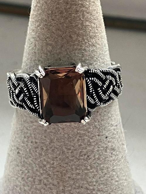 Zilveren ring met Zultaniet maat 22, Sieraden, Tassen en Uiterlijk, Ringen, Nieuw, Dame, 20 of groter, Overige kleuren, Zilver