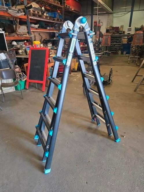 Vouwladder 4x6 treden – bijna nieuw, stevig en veelzijdig, Doe-het-zelf en Verbouw, Ladders en Trappen, Zo goed als nieuw, 2 tot 4 meter