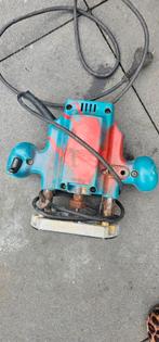 Makita bovenfrees, Doe-het-zelf en Verbouw, Gereedschap | Freesmachines, Ophalen, Gebruikt, Bovenfrees