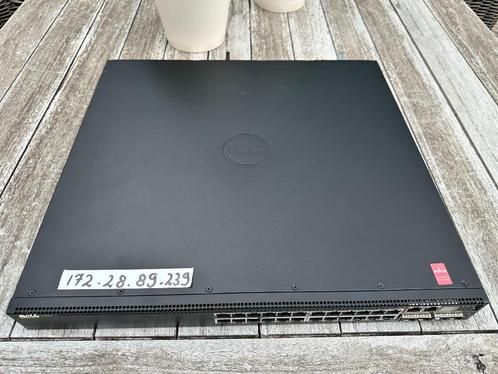 Dell N3024 netwerk switch, Computers en Software, Netwerk switches, Gebruikt, Ophalen of Verzenden