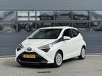TOYOTA AYGO 1.0 VVT-I X-PLAY LIMITED I APPLE CARPLAY I ACHTE, Auto's, Toyota, Voorwielaandrijving, Stof, Gebruikt, Met garantie (alle)