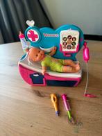 Poppen Ziekenhuis Set - Nenuco, Kinderen en Baby's, Speelgoed | Poppen, Ophalen of Verzenden, Gebruikt, Babypop