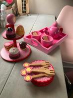 Houten HEMA theeservies met petit four., Ophalen of Verzenden, Gebruikt, Jongen of Meisje