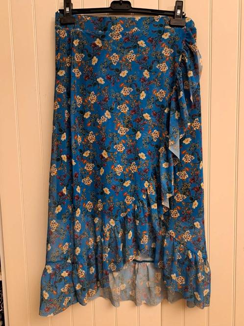 Blauwe midirok met split van Pieces,mt M, Kleding | Dames, Rokken, Zo goed als nieuw, Maat 38/40 (M), Blauw, Onder de knie, Verzenden