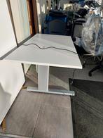 Diverse mooie bureaus, Ophalen, Elektrisch, Zo goed als nieuw