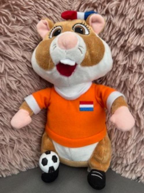 AH Hamster Oranje voetbalster met nr 8, Verzamelen, Supermarktacties, Albert Heijn, Ophalen of Verzenden