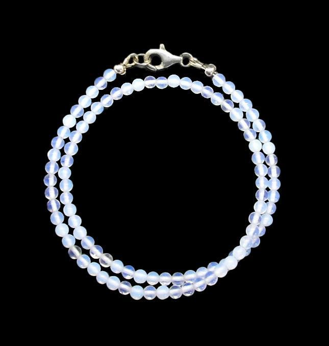 Halsketting Opaliet  Kralen 4 mm  925 sterling zilver, Verzamelen, Mineralen en Fossielen, Mineraal, Ophalen of Verzenden