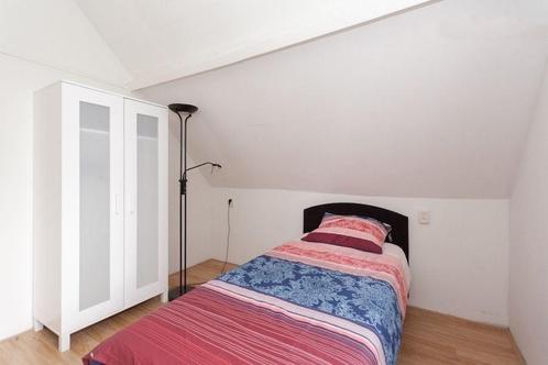 NIEUW! Woonruimte te huur Honingerdijk, Rotterdam, Huizen en Kamers, Huizen te huur