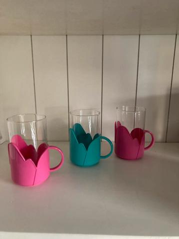 3 vintage glazen beschikbaar voor biedingen