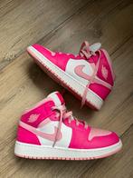 Nike Air Jordan 1 Mid Fierce Pink maat 38,5, Nike Air Jordan, Ophalen of Verzenden, Roze, Sneakers of Gympen