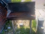 Mooie grote RVS barbecue met bakplaat, Tuin en Terras, Buitenkeukens, Ophalen of Verzenden, Zo goed als nieuw, Houtskool, Vrijstaand