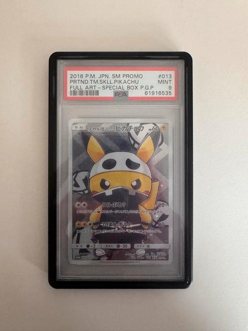 Pikachu Skull PSA 9 Pokémon kaart, Hobby en Vrije tijd, Verzamelkaartspellen | Pokémon, Zo goed als nieuw, Losse kaart, Foil, Ophalen of Verzenden