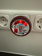 Testavit Schuki 1A Stopcontact Tester, Doe-het-zelf en Verbouw, Elektra en Kabels, Ophalen of Verzenden, Zo goed als nieuw