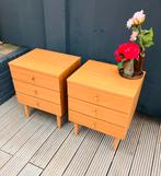 Set van 2 vintage nachtkastjes, Ophalen, 55 tot 70 cm, Zo goed als nieuw, 45 tot 65 cm