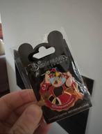 Cast Member pin Queen of Hearts LE Disneyland Paris, Verzamelen, Disney, Ophalen of Verzenden, Nieuw