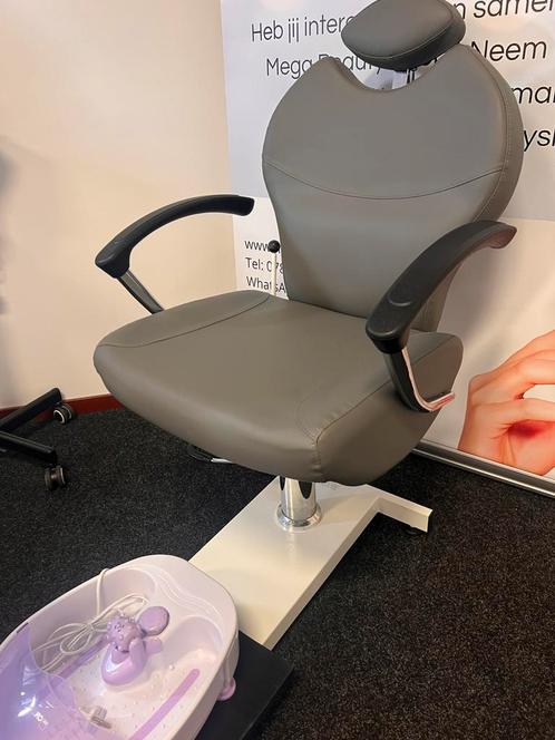 PEDICURESTOEL INCL. VOETENBAD DONKER GRIJS- NIEUW-, Sieraden, Tassen en Uiterlijk, Uiterlijk | Cosmetica en Make-up, Nieuw, Ogen