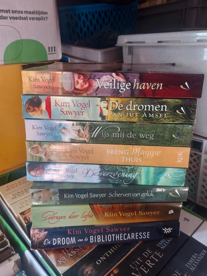 Kim Vogel Sawyer - 8 Boeken Collectie, Boeken, Romans, Gelezen, Ophalen of Verzenden