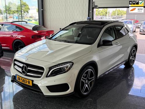 Mercedes-Benz GLA-klasse 180 Ambition AMG wit pano Nap, Auto's, Mercedes-Benz, Bedrijf, Te koop, GLA, ABS, Achteruitrijcamera