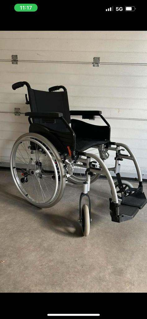 Excel inklapbare rolstoel. NIEUWSTAAT., Diversen, Rolstoelen, Zo goed als nieuw, Duwrolstoel, Inklapbaar, Ophalen