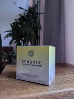 Versace Yellow Diamond, Sieraden, Tassen en Uiterlijk, Uiterlijk | Parfum, Ophalen of Verzenden, Zo goed als nieuw