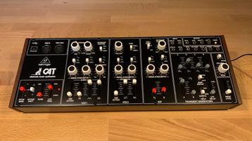 Behringer CAT - Analoge synthesizer beschikbaar voor biedingen