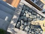 Gezocht - grijze keien / pebble stones, Tuin en Terras, Ophalen, Overige materialen, Gebruikt, Kei