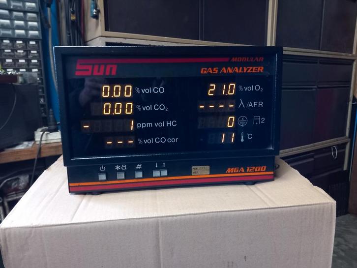 SUN MGA1200 viergastester voor APK, Auto diversen, Autogereedschap, Gebruikt, Ophalen