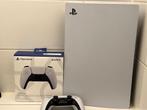 Sony PS5 Disc 825GB 2 Controllers, Spelcomputers en Games, Spelcomputers | Sony PlayStation 5, Ophalen of Verzenden, Gebruikt