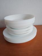 Wit servies, Huis en Inrichting, Keuken | Servies, Gebruikt, Ophalen of Verzenden, Bord(en), Overige stijlen
