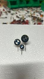 Speld BMW. 3x, Verzamelen, Speldjes, Pins en Buttons, Ophalen of Verzenden, Transport