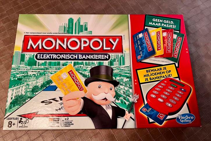 Monopoly Elektronisch Bankieren, Hobby en Vrije tijd, Gezelschapsspellen | Bordspellen, Zo goed als nieuw, Drie of vier spelers